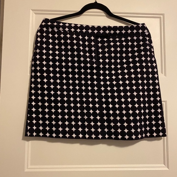 Larry Levine Stretch Skirt - Picture 1 of 6